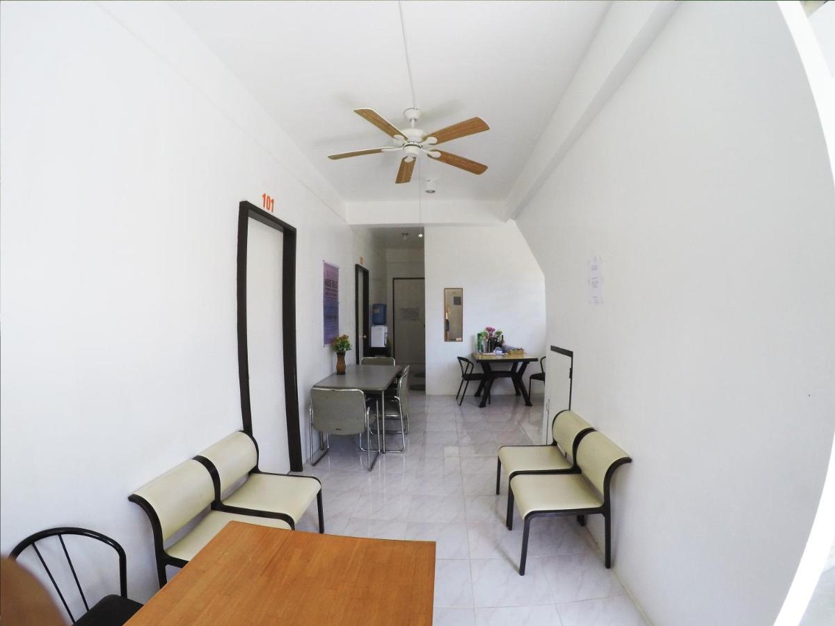 קורון Jmp Hostel מראה חיצוני תמונה